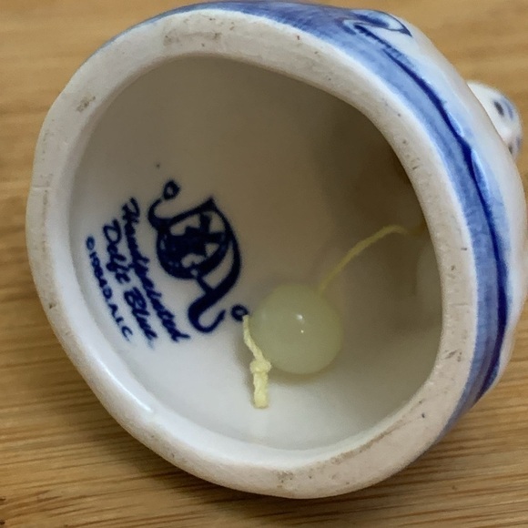 Delft Blue 84 Vintage Blue White 2 1/4" Hand Painted Dutch Porcelain Dinner Bell - Picture 10 of 14